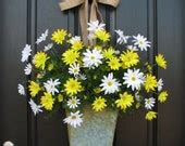 Items similar to Country Cottage Decor, Front Door Wreath, Yellow Daisies, Summer Wreath, White ...