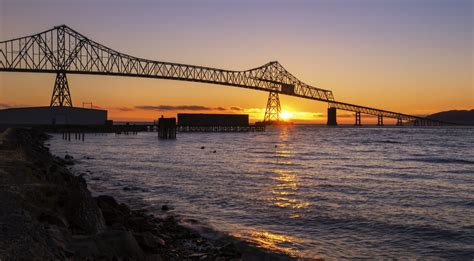 Astoria Bridge at Sunset Astoria, OR) | I took a very short … | Flickr