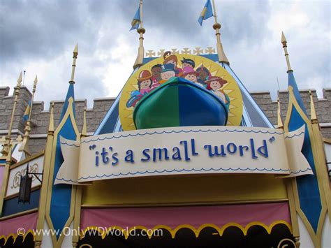 Disney World Classic Attraction - "it's a small world" | Disney World Blog Discussing Parks ...