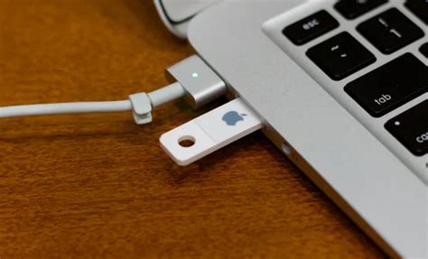 How to Install macOS From USB - The Tech Edvocate