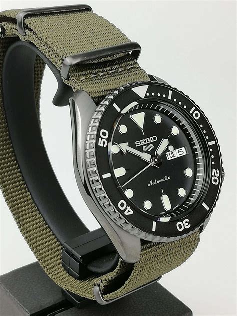 Seiko 5 Sports Black Dial Automatic Men's Watch SRPD65K4