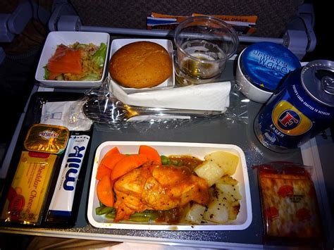 Singapore Airlines Reviews | Food inflight meals | Pictures & flight reviews | Airreview