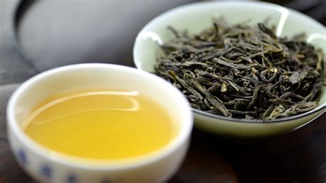 Yellow Tea: Benefits and Uses of the Rare Tea Type - Utopia