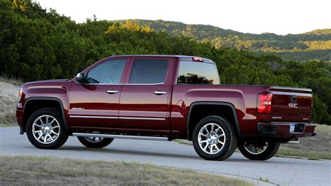 2014 GMC Sierra Denali 1500 Crew Cab - Wallpapers and HD Images | Car Pixel