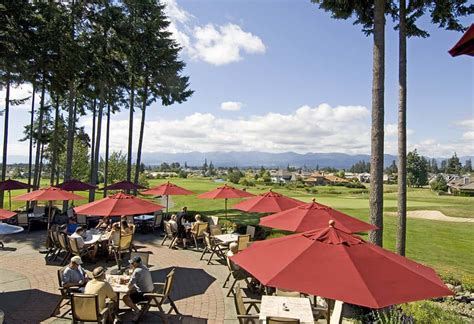 Vancouver Island Golf Courses - Crown Isle Golf Resort