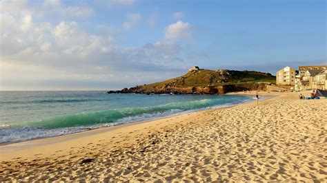 Porthmeor beach at St Ives, Cornwall | Holidays in cornwall, Places to ...