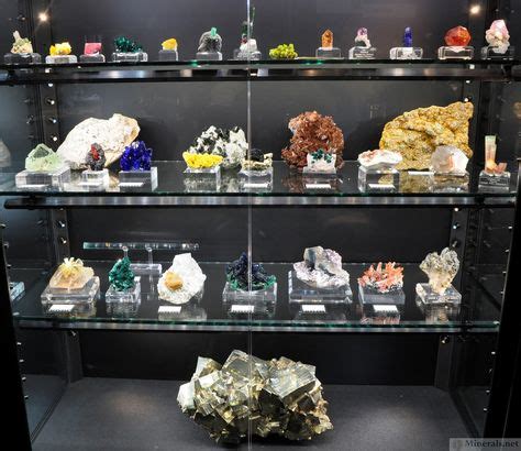 15 Best Rock & Mineral Collection Displays ideas | mineral collection ...