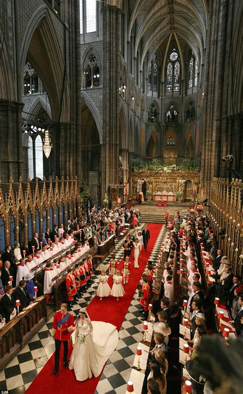 Royal wedding 2011: William and Kate set the right tone in Westminster Abbey | Daily Mail Online
