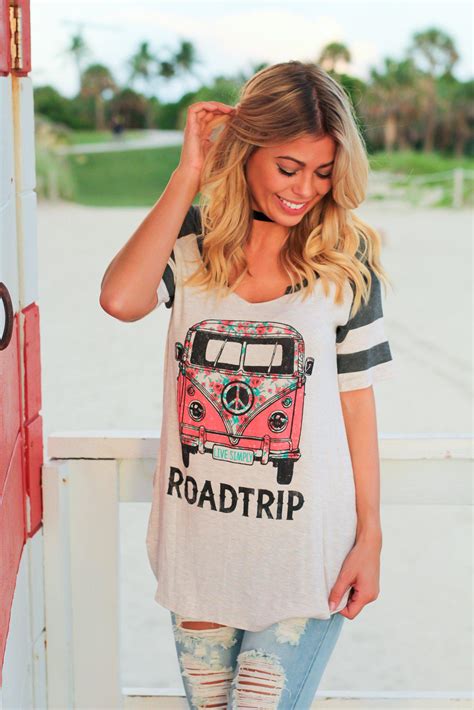 Road Trip Graphic Tee | Cute Tops – Saved by the Dress