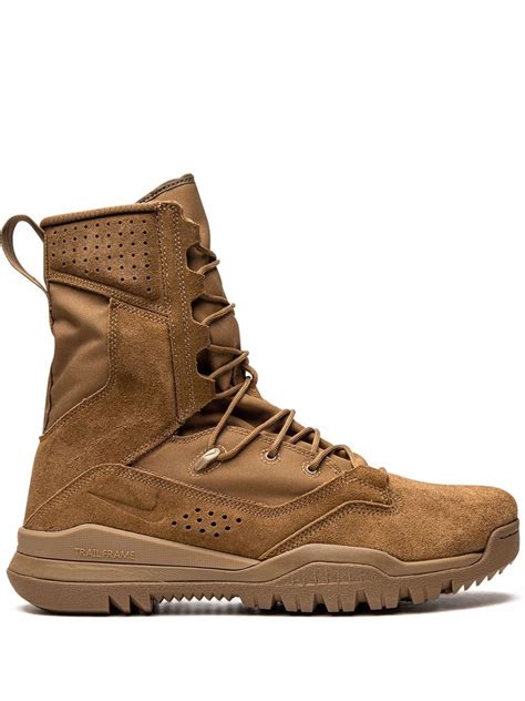 Nike SFB Field 2 8-Inch "Coyote" Military Boots | Brown | FARFETCH IN