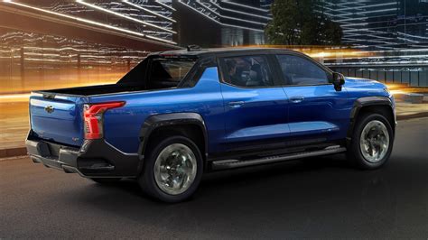 Why the 2024 Chevrolet Silverado EV Is not called Avalanche