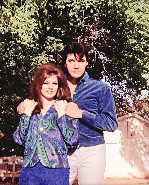 Elvis and Priscilla in the early 60's. | Priscilla presley, Elvis presley, Elvis e priscilla