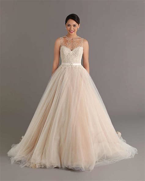 47 Sensational Pearl Wedding Dresses For Your Special Day - PearlsOnly :: PearlsOnly | Save up ...