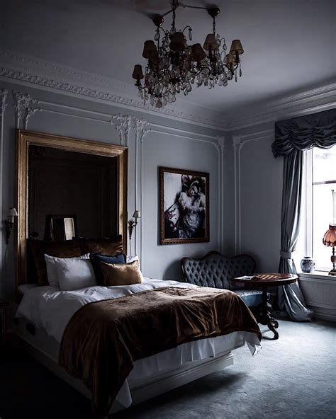 7 Victorian Bedrooms That'll Make You Feel Like a Character in ...