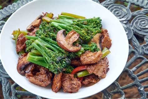 Seitan and Veggie Stir-Fry