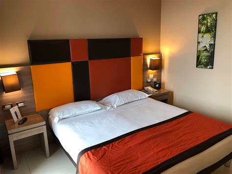 Hotel Tiber Fiumicino (C̶$̶1̶1̶1̶) C$101 - UPDATED 2022 Prices, Reviews & Photos (Rome, Italy ...