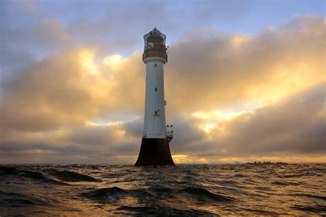 Bell Rock, el curioso faro en medio del mar - Supercurioso