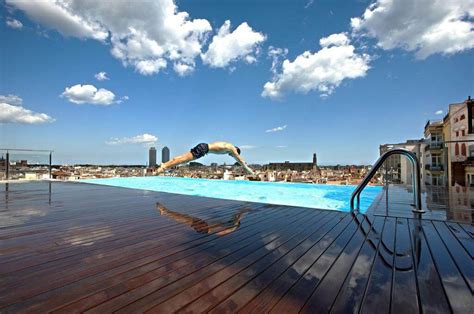 12 Hoteles en Barcelona con Piscina en la Terraza