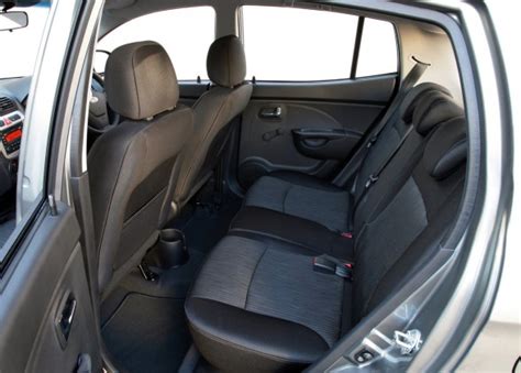 Carsautomotive: kia picanto 2010 interior