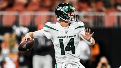 Jets QB Sam Darnold Stays Hot vs. Falcons