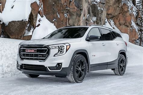 First Look At The 2022 GMC Terrain SLE