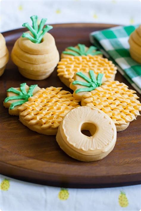 Let's Have A Pineapple Party! {Cookies} - B. Lovely Events