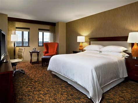 Sheraton Springfield Monarch Place Hotel in Springfield (MA) - Room Deals, Photos & Reviews