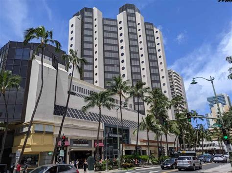 Hyatt Centric Waikiki Beach Review | SingleFlyer