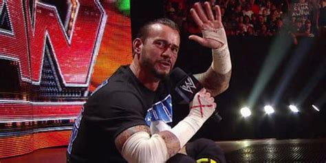 CM Punk Reveals Backstage WWE Reaction To HIs Pipe Bomb Promo