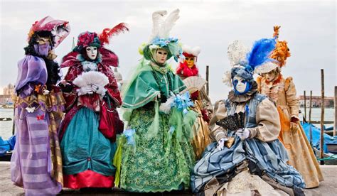 Carnevale di Venezia 2025 - festa in maschera