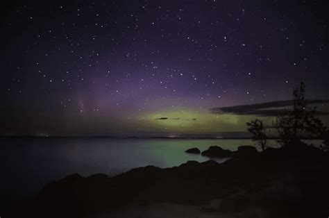 Where & When to See Northern Lights Michigan 2023