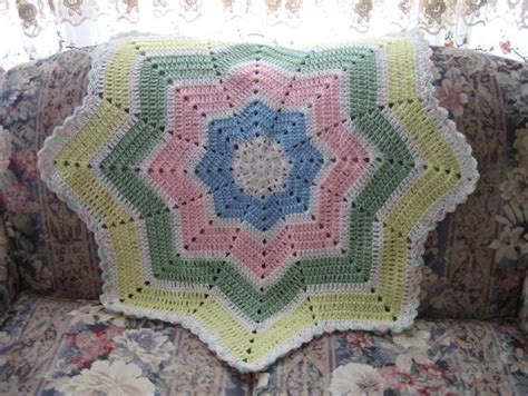 Shooting Star Baby Blanket Crochet Pattern | FaveCrafts.com