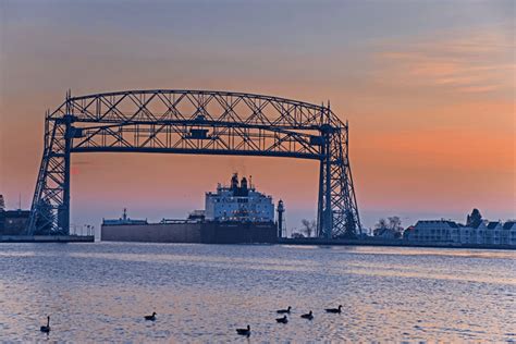 Paul R. Tregurtha Leaving Duluth at Sunrise | Philip Schwarz ...