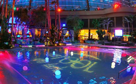 Pool After Dark - Harrah's Atlantic City - VIP Nightlife