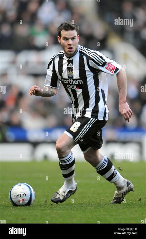 DANNY GUTHRIE NEWCASTLE UNITED FC NEWCASTLE V MIDDLEBROUGH FC ST JAMES PARK, NEWCASTLE, ENGLAND ...