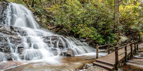 Top 4 Waterfalls in the Smokies - PigeonForge.com