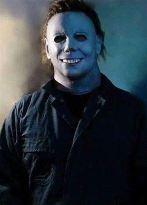 Michael Myers smiling....nope....just too weird !! | Horror movies ...