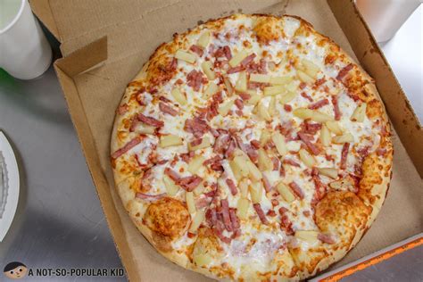 Little Caesars Pizza Makes a Comeback in Manila - A Not-So-Popular Kid | Food Blog