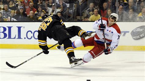 Video: Brad Marchand fights Mike Ribeiro - Stanley Cup of Chowder