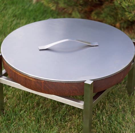 STEEL LID FOR FIRE PIT | Arpe Studio UK | Contemporary Fire Pits