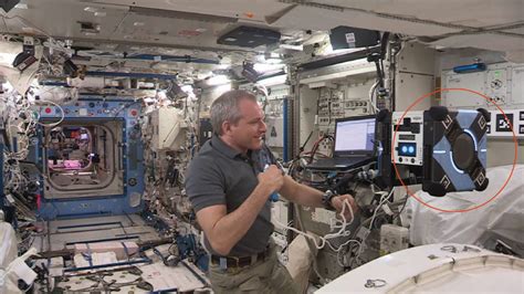 Robots assisting astronauts, servicing ISS and assembling - Aerospace ...