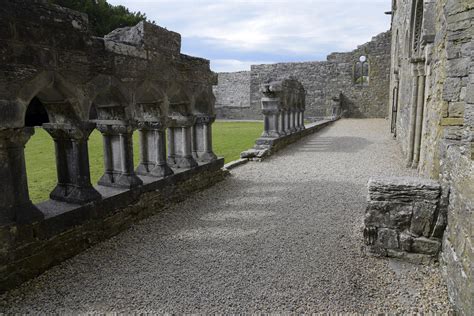 Cong - Cong Abbey (2) | Burren | Pictures | Ireland in Global-Geography