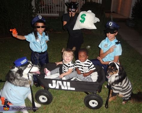 Cops & Robbers Halloween Costumes