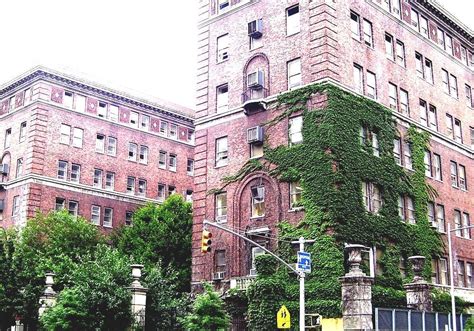 Bellevue Hospital Center - New York Mental Hospital