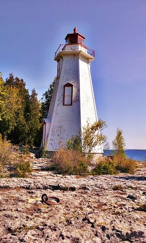 Tobermory lighthouse | Camera 360 | David Nottelling | Flickr