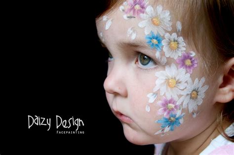 Daisy Design Face Painting