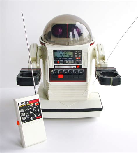 tomy.omnibot | Tomy, Working robots, Vintage robots