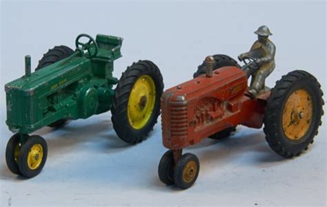 Lot of 2 - Vintage Toy Tractors: : Lot 290