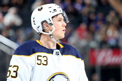 Buffalo Sabres: Jeff Skinner is on pace for career season