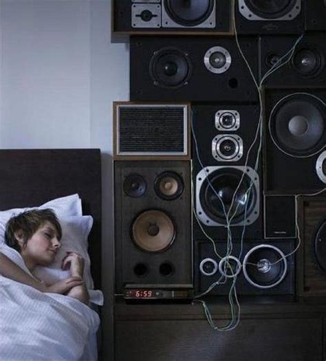 Loud Alarm Clock – 1Funny.com